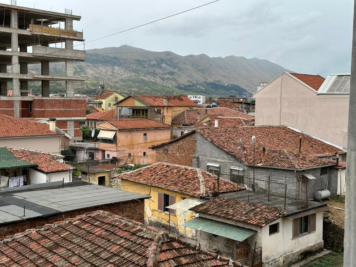 Cozy Apartment In The City Center Shkodra Exterior foto
