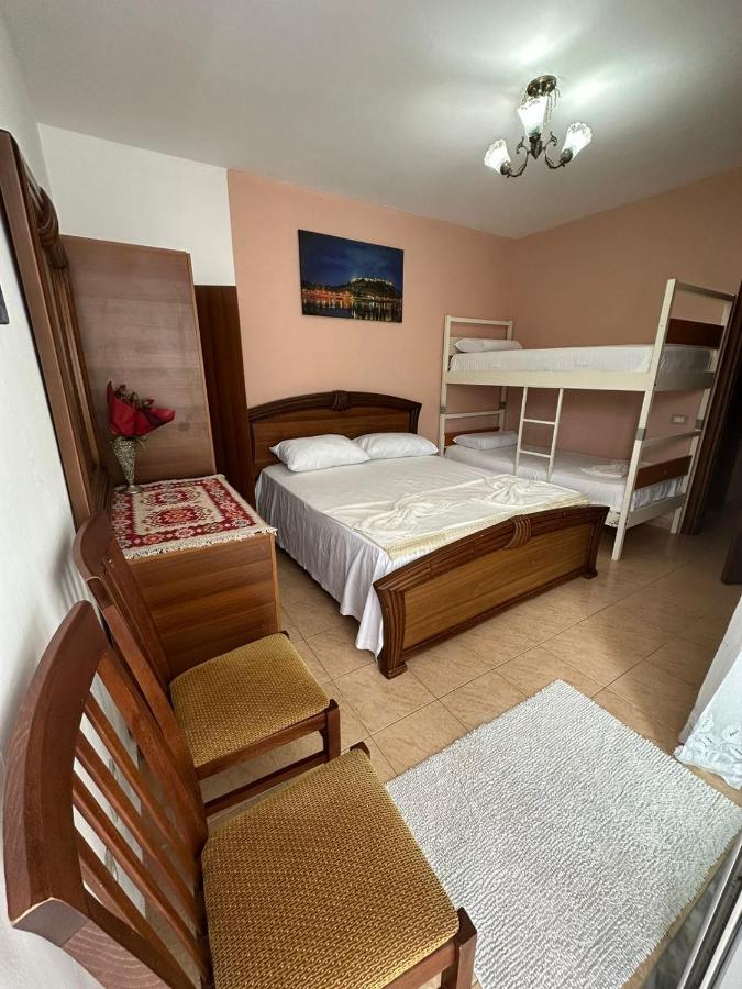 Cozy Apartment In The City Center Shkodra Exterior foto